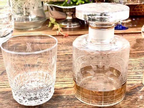 BOTELLÓN CRISTAL Y ORO ALT 15 CM-  BOT012