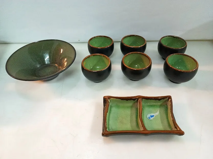 JUEGO DE TE ORIENTAL CON CUENCO Y DIP VERDE 8 PIEZAS