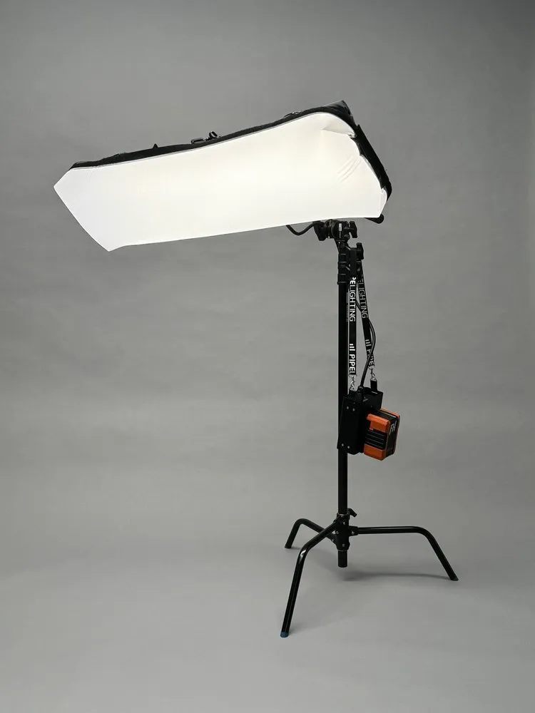 PIPE Lighting Pipe GO Bi-Color V-Mount (300W)