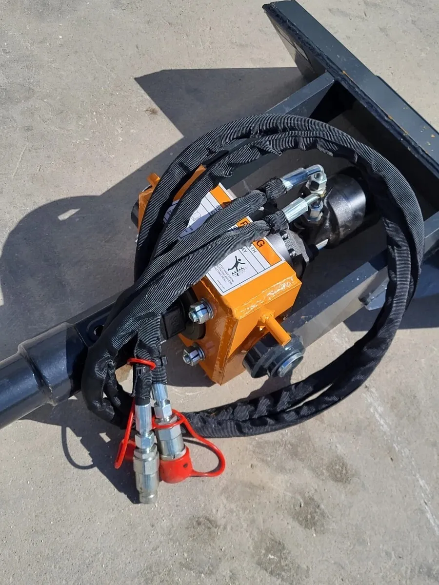 Wolverine Mini Skid Steer Auger