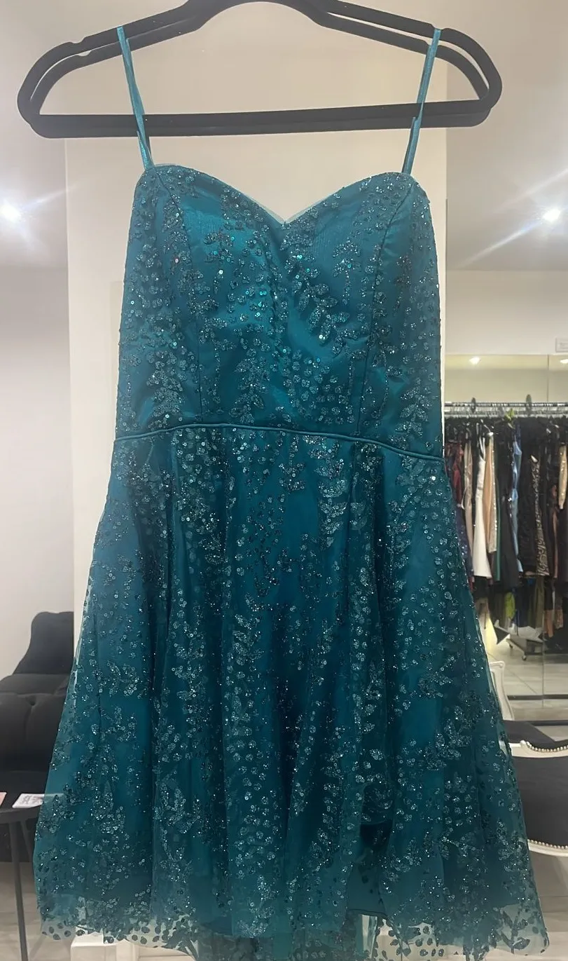 ESMERALDA CORTO