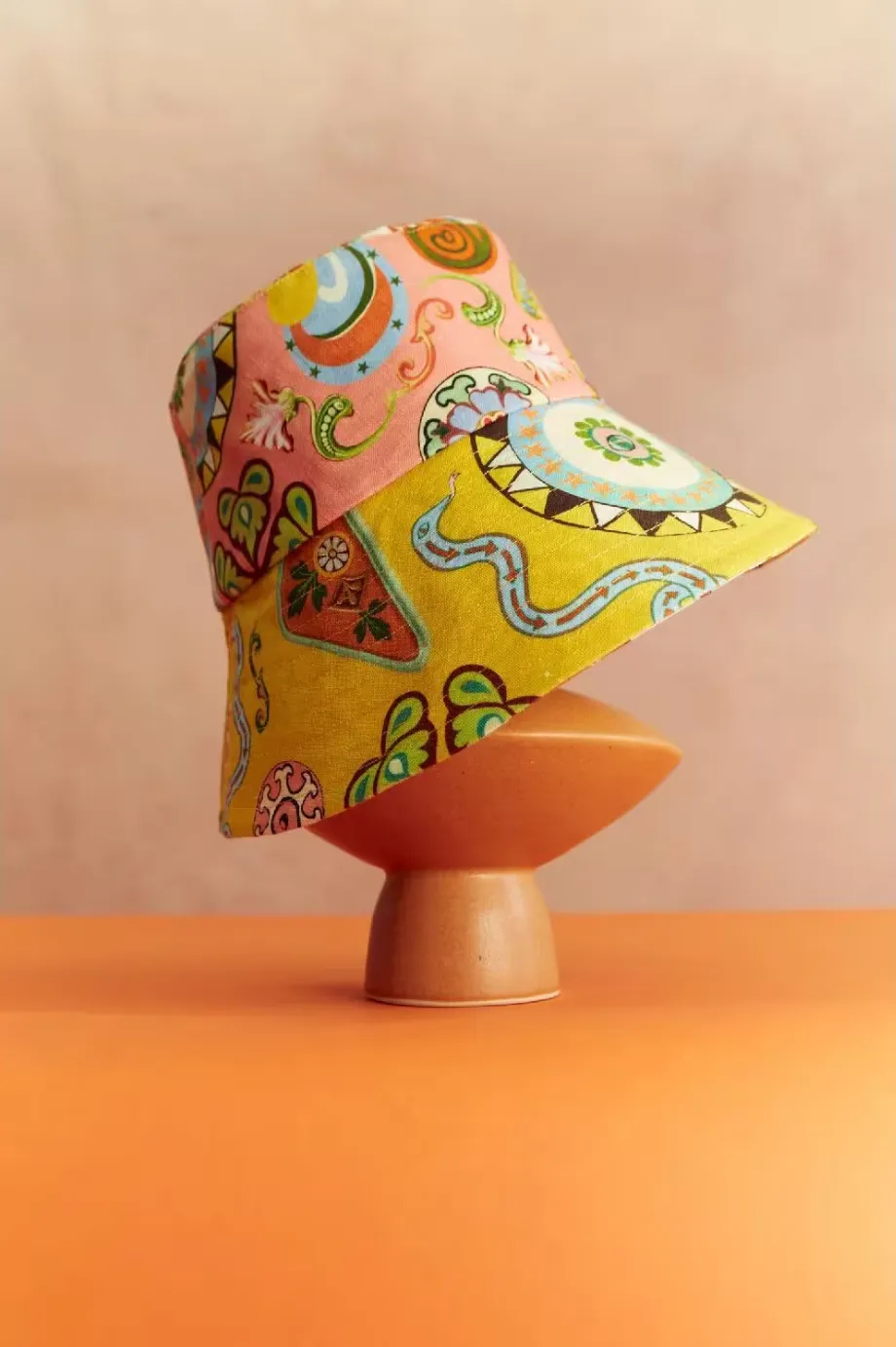 Alémais Pinball Bucket Hat