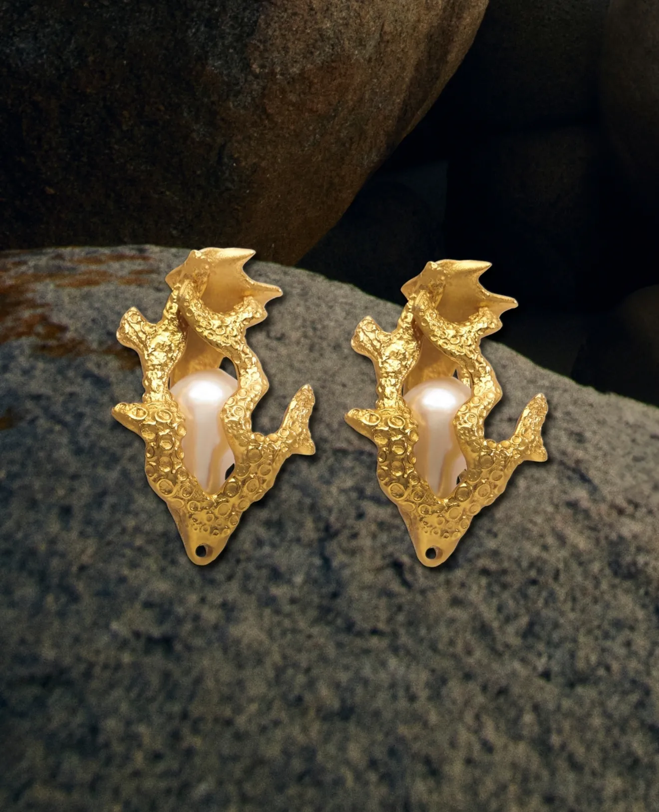 Alémais Curio Coral Pearl Earrings