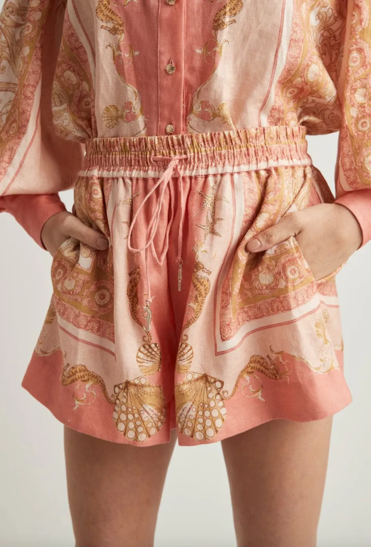 Alémais Ursula Short