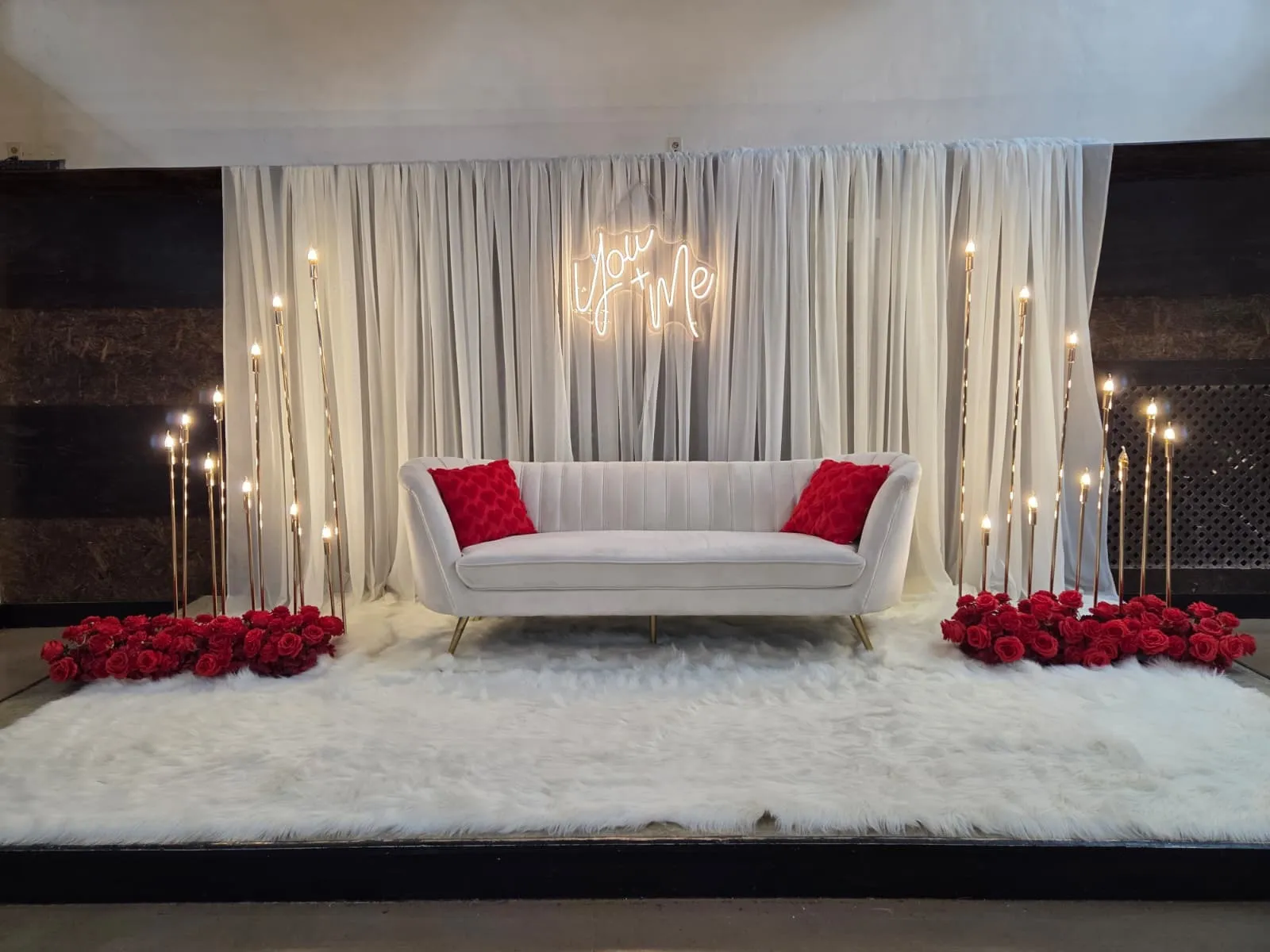 Timeless Romance Setup