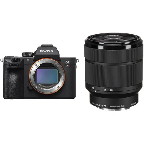 Sony A7RIII Kit (FE 28-70mm f/3.5-5.6 OSS Lens)