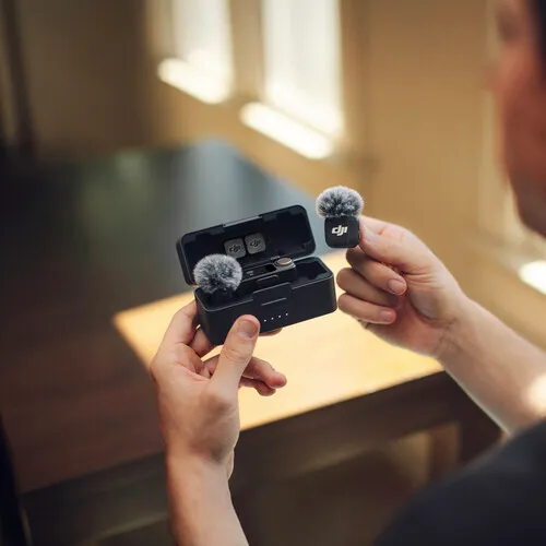 DJI Mic 3 (2 TX + 1 RX + Charging Case)