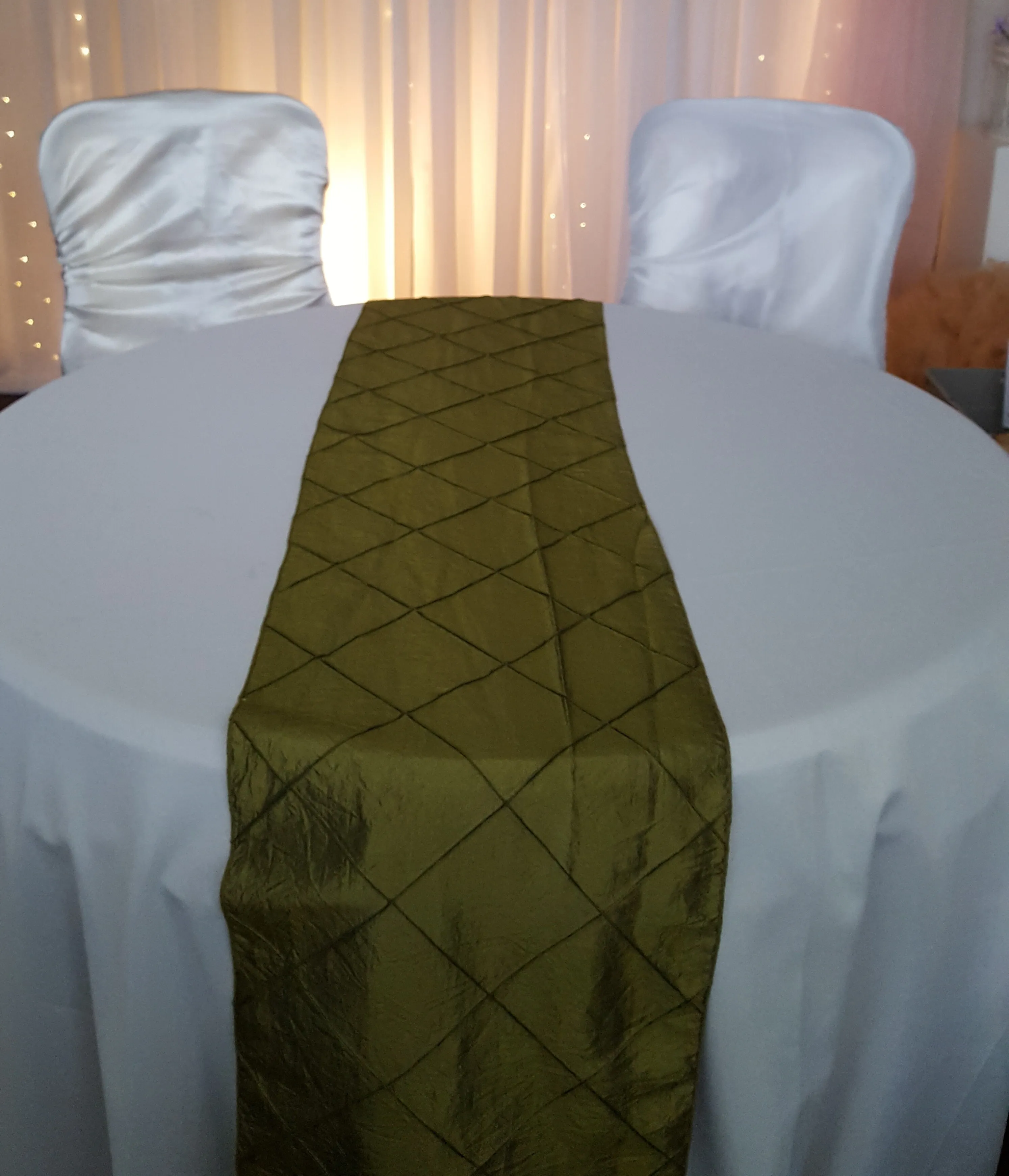 Table Runner - Pintuck - Avocado