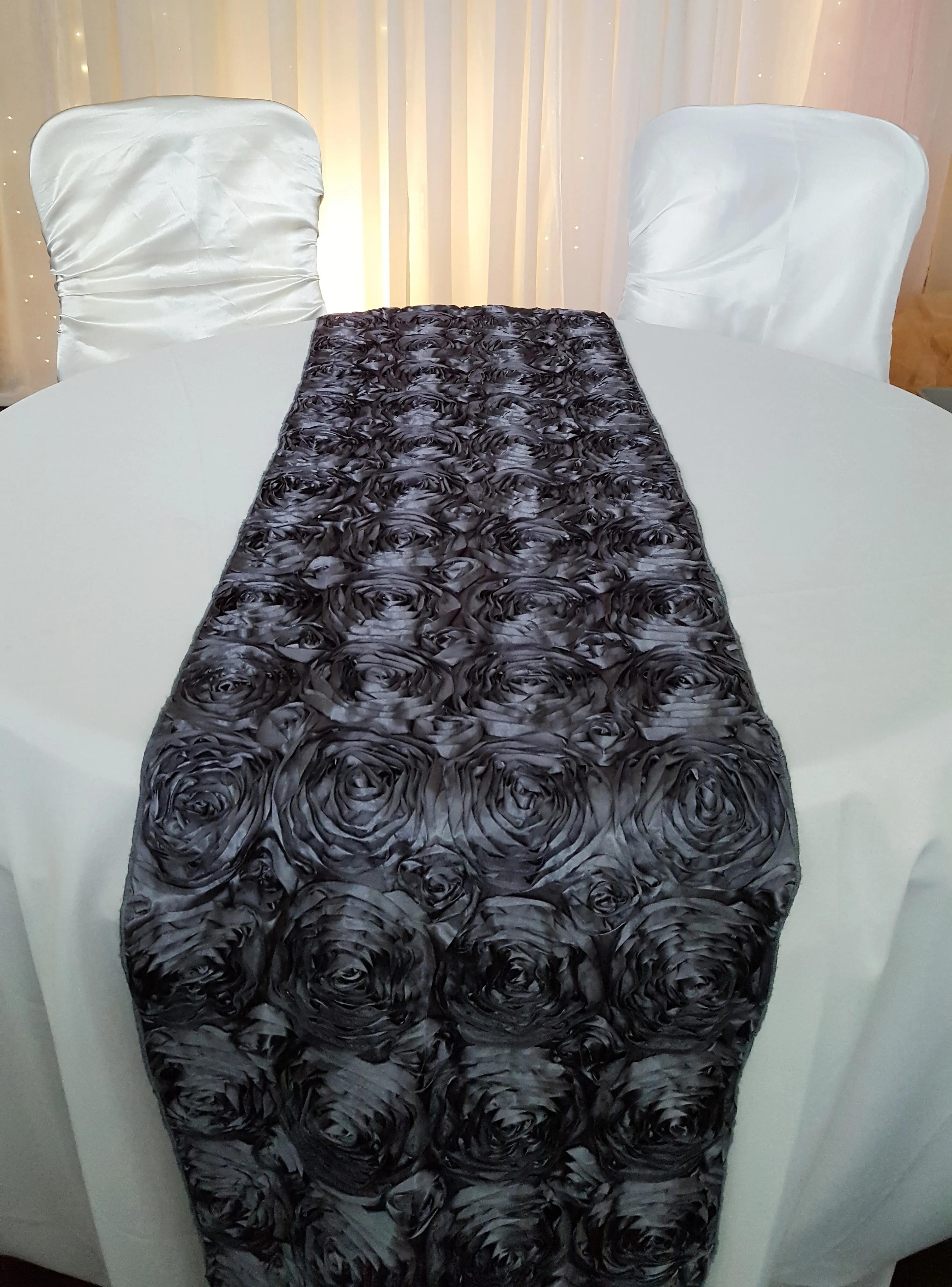 Table Runner - Rosette - Pewter