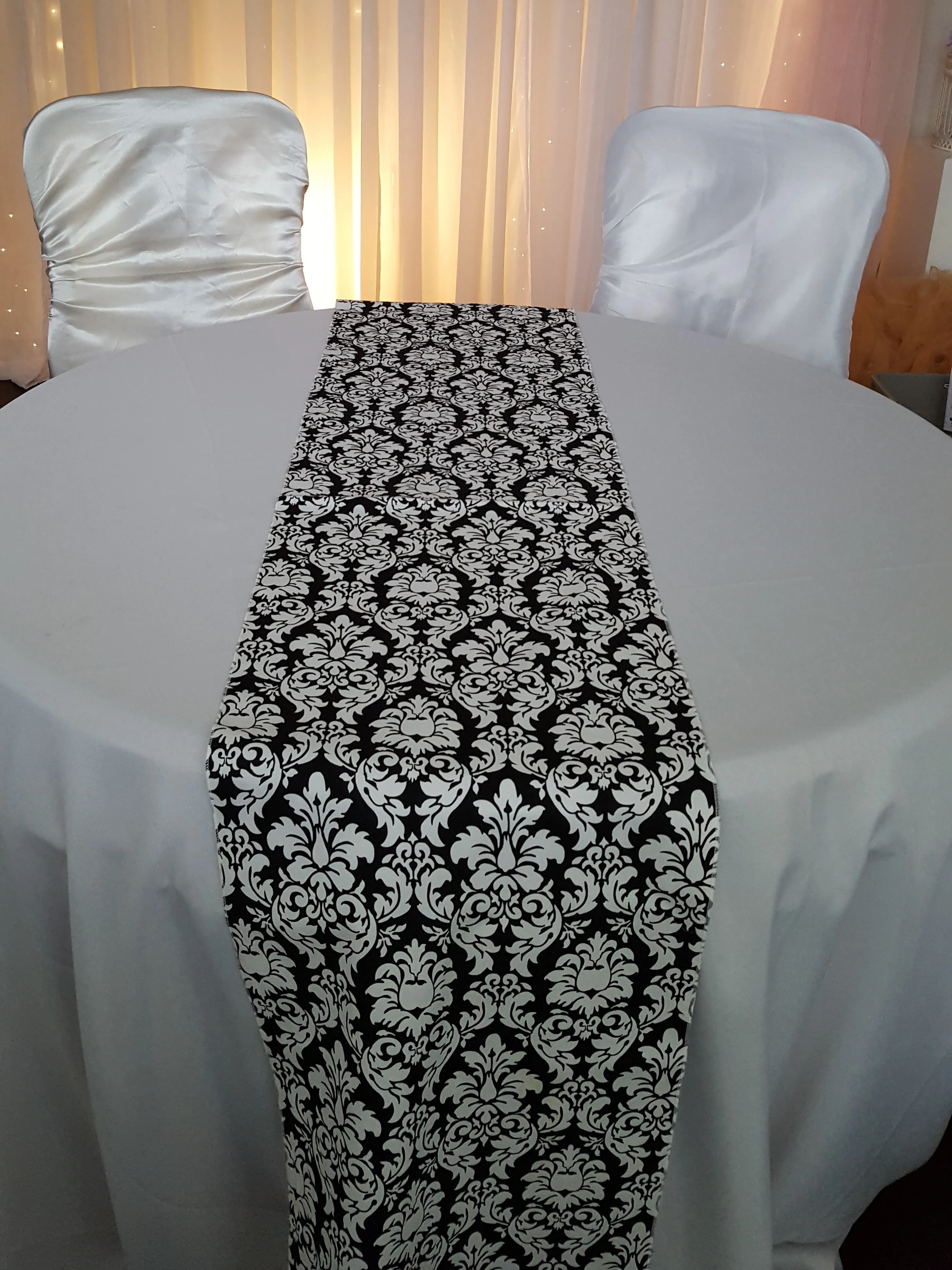 Table Runner - Damask