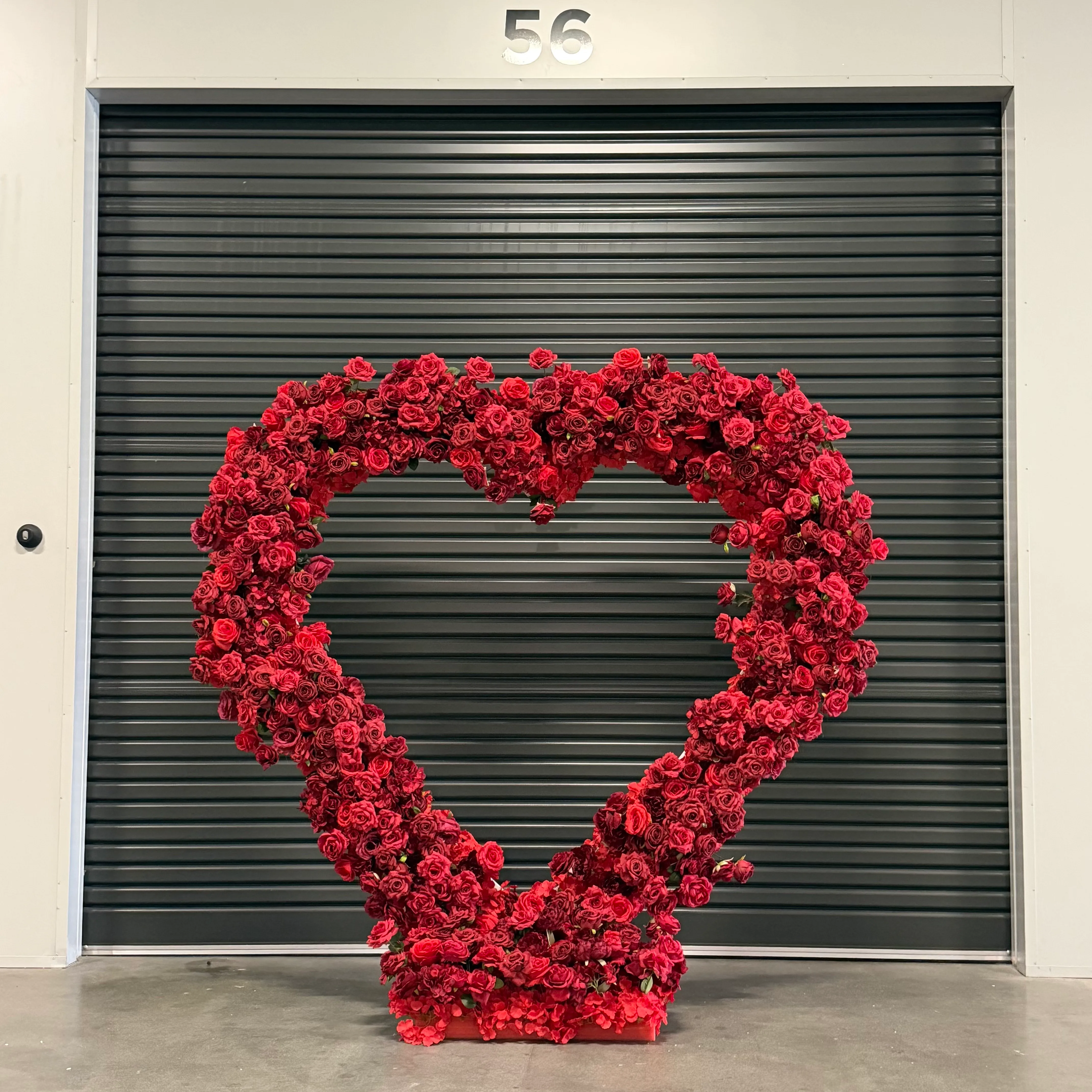 Red Rose Heart Arch