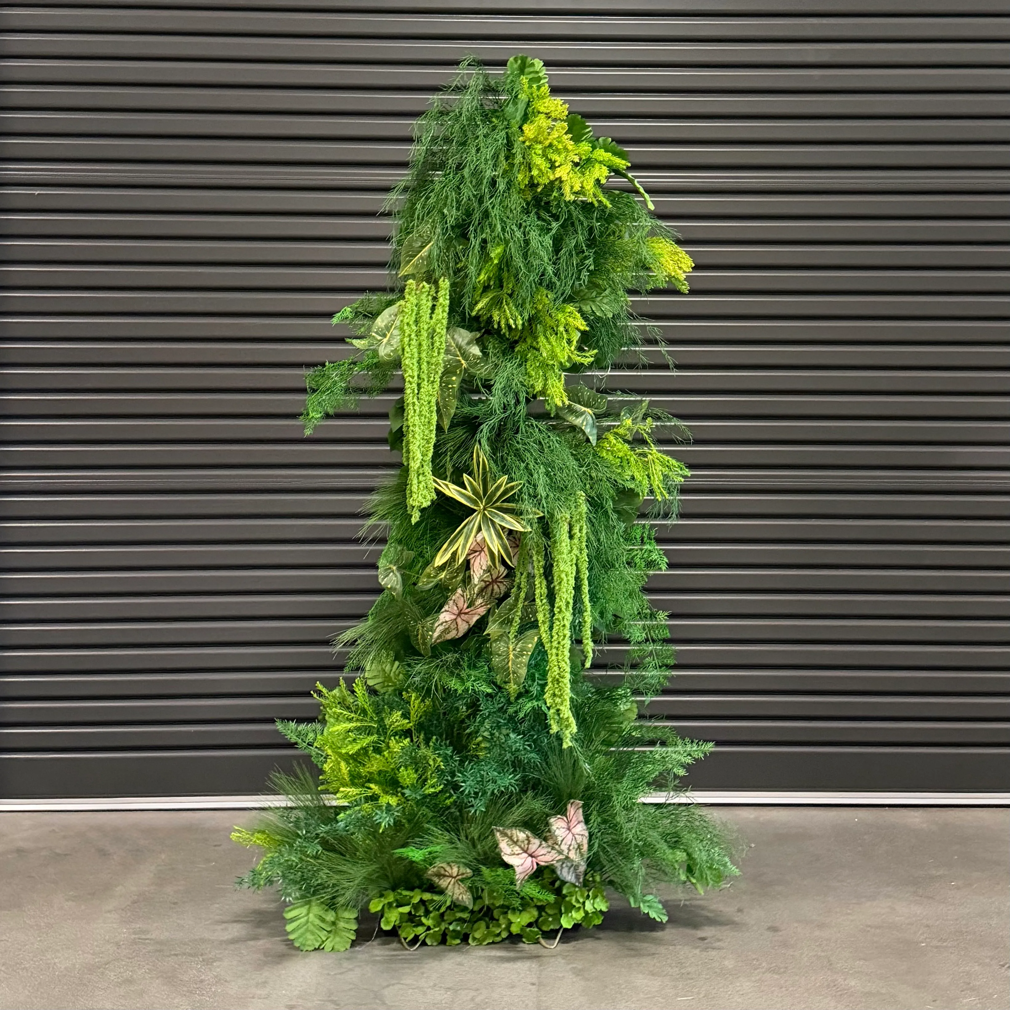 Botanical Cascade Floral Pillar