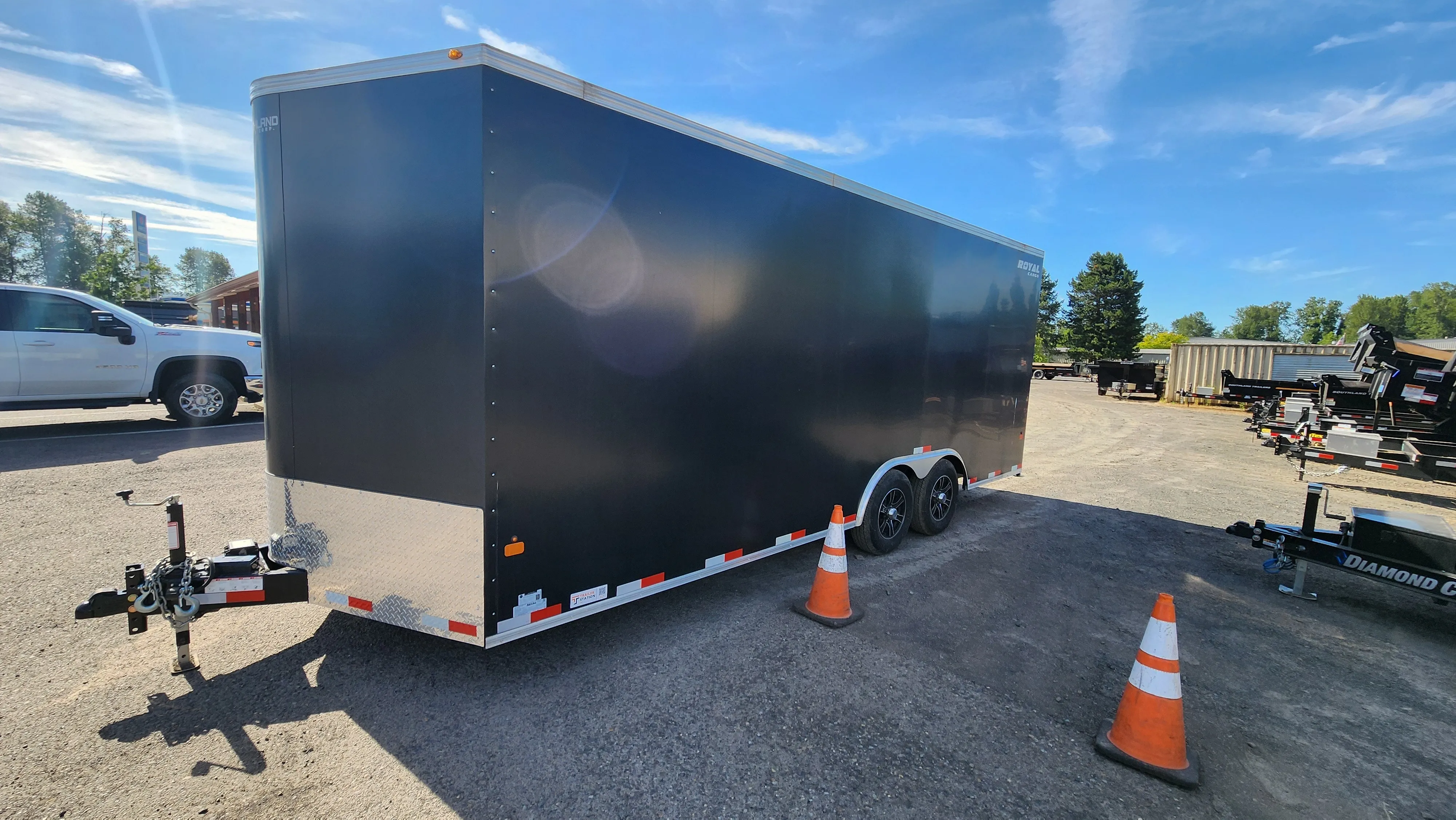 8.5'X20' Southland Car Hauler Enclosed