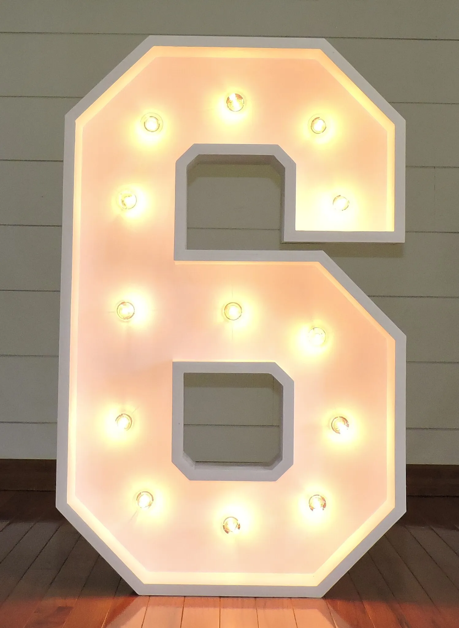 Marquee 6