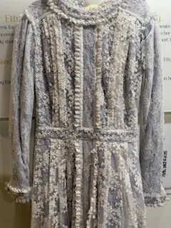 1251 8 Blue and White Lace