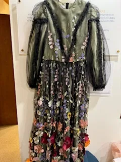 1273 S Green with Flower Appliques