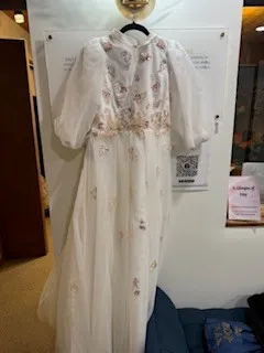 1287 S Cream and pink beaded