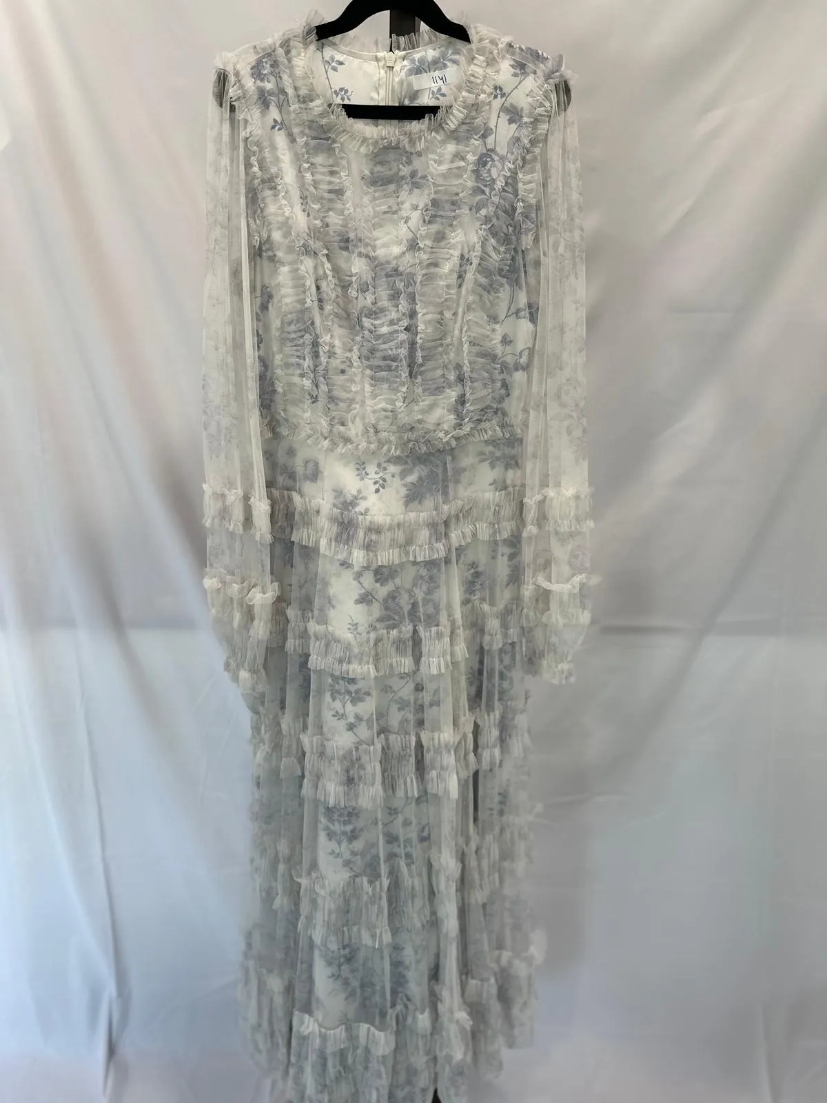 1141 Blue & White Floral