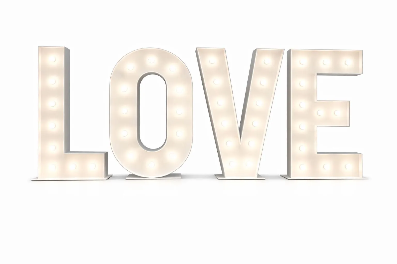 Grote LOVE Letters met Verlichting – MA05 Rentals and Events