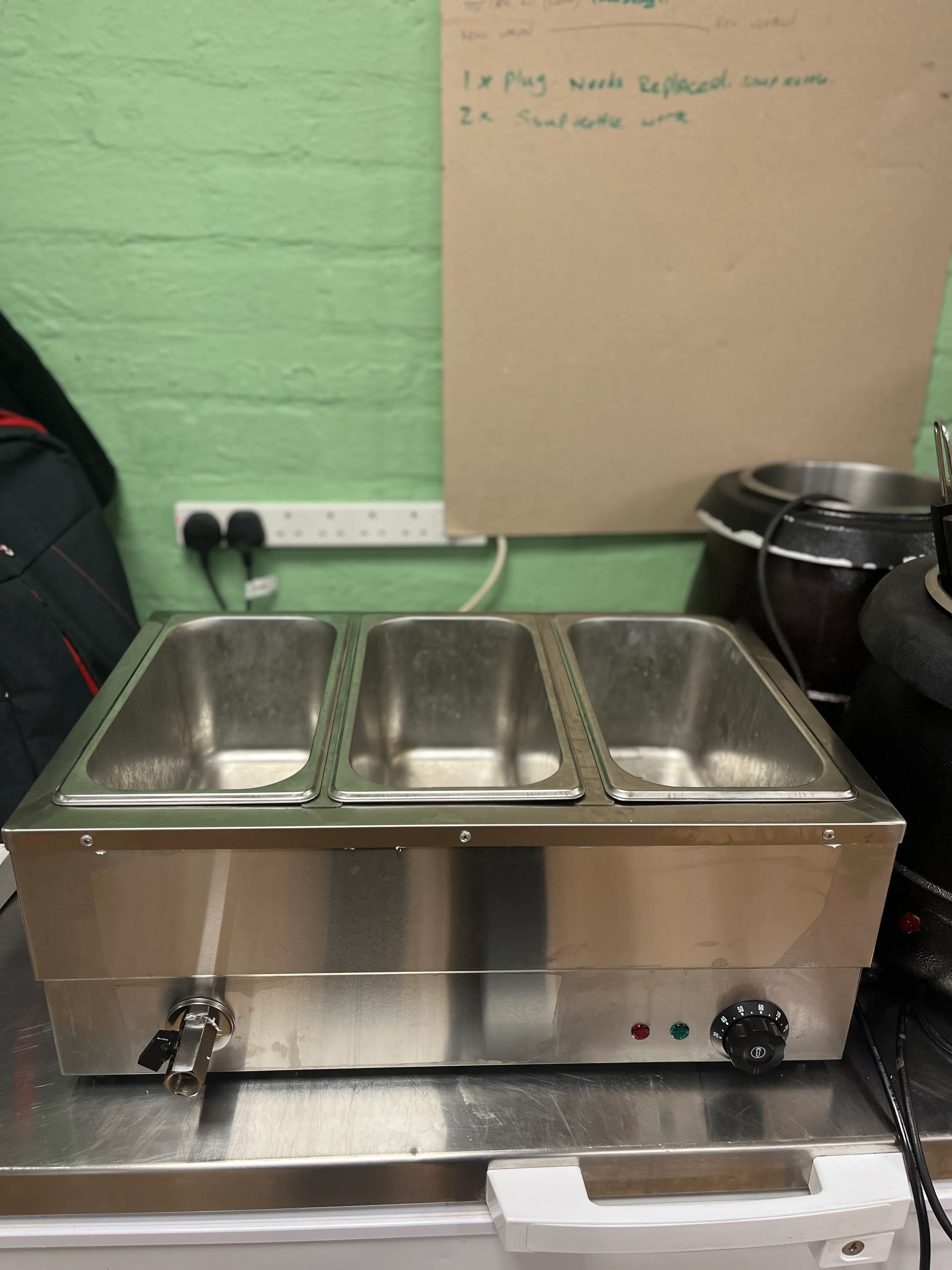 3 POT TABEL TOP BAIN-MARIE ELECTRIC