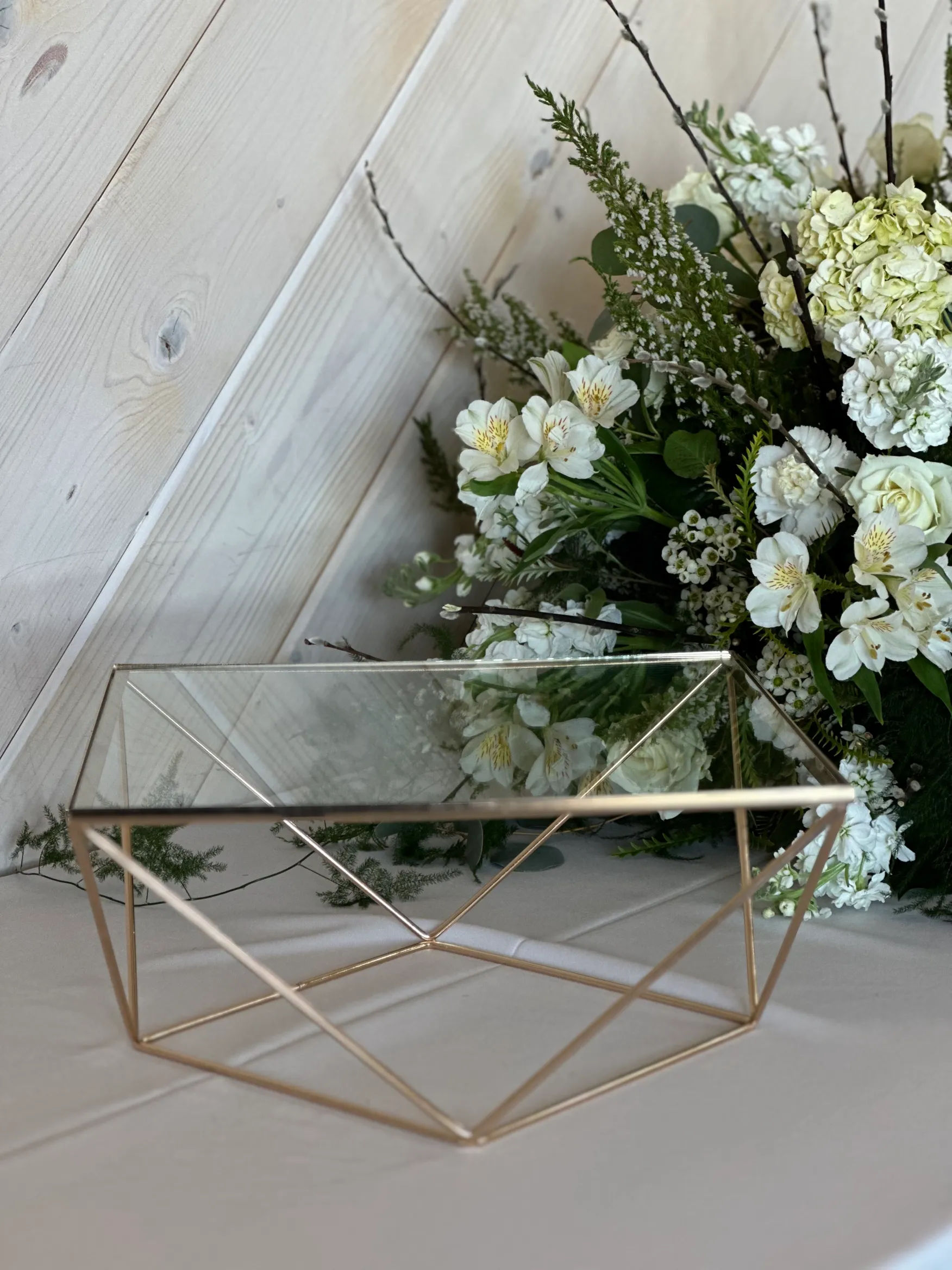 Gold Geometric Riser (Large)