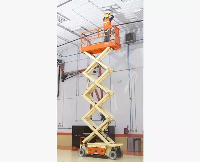 Scissor Lift 26'