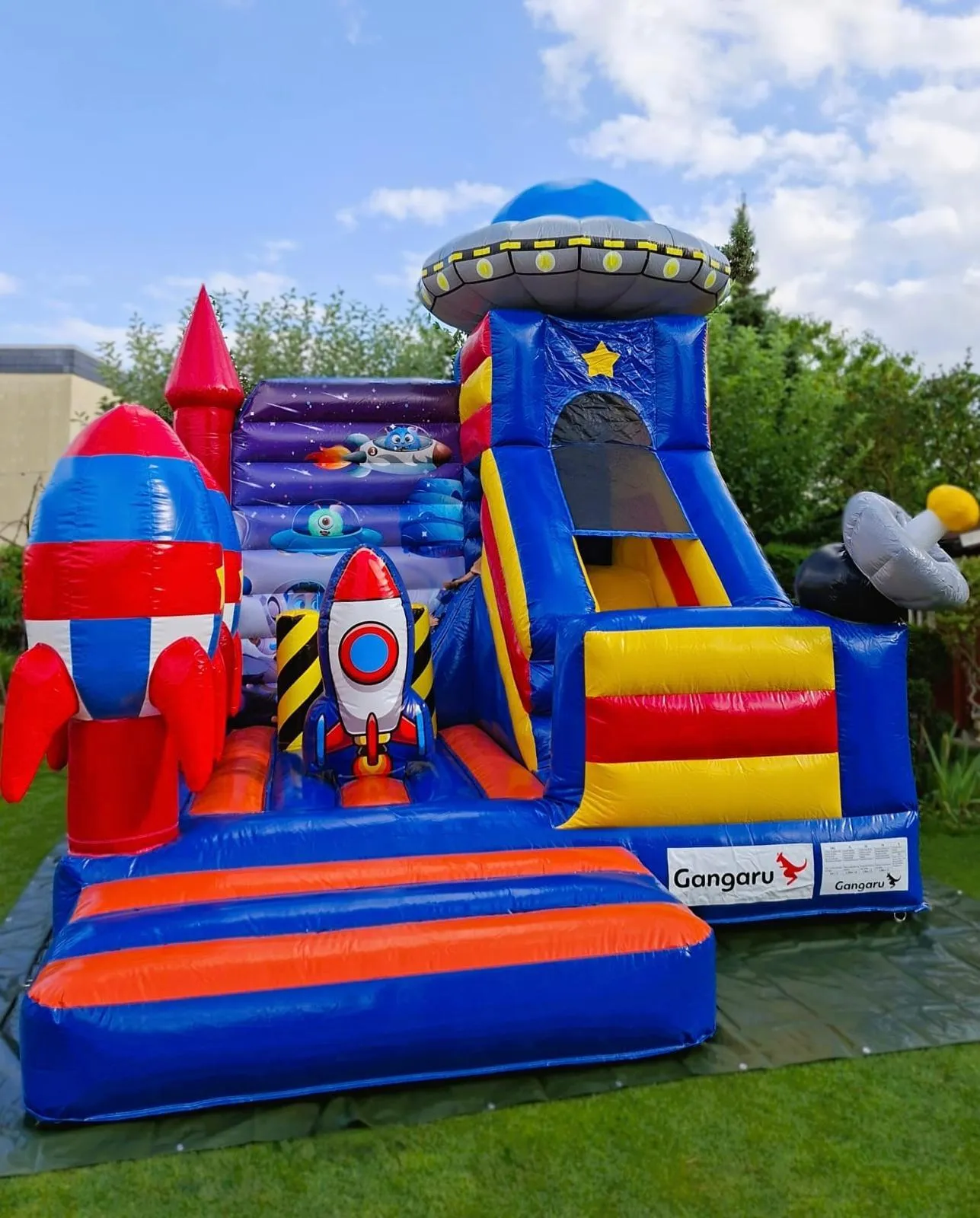 Hüpfburg mit Rutsche - Weltraum (4x5 Meter)