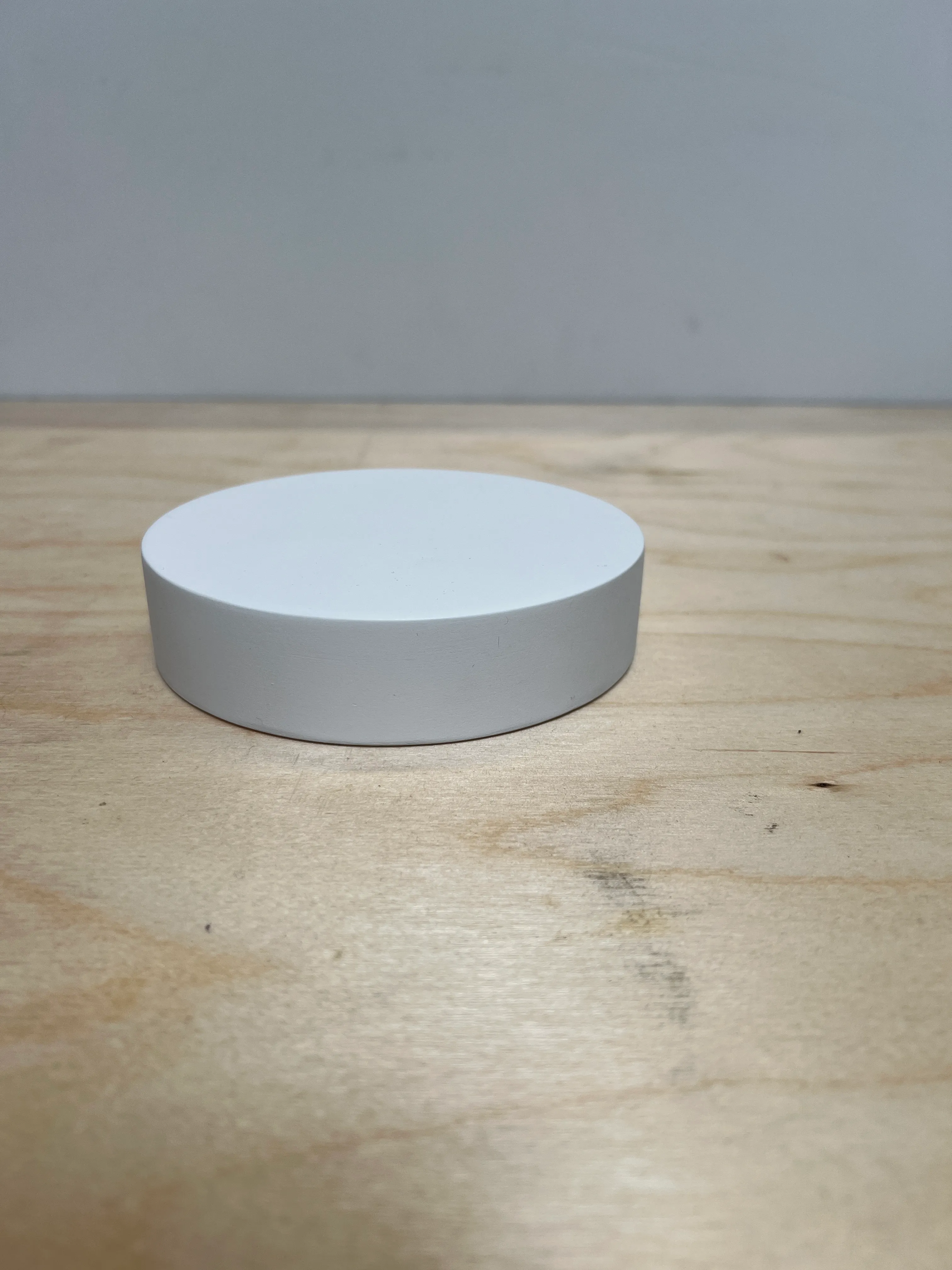 White Smooth Round Riser 5"