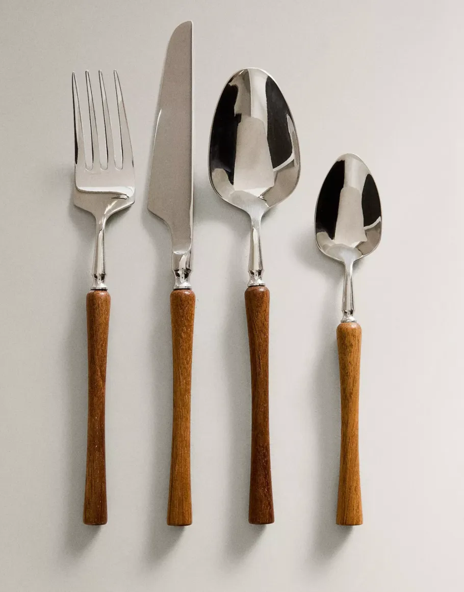 Wood Handle Flatware Set