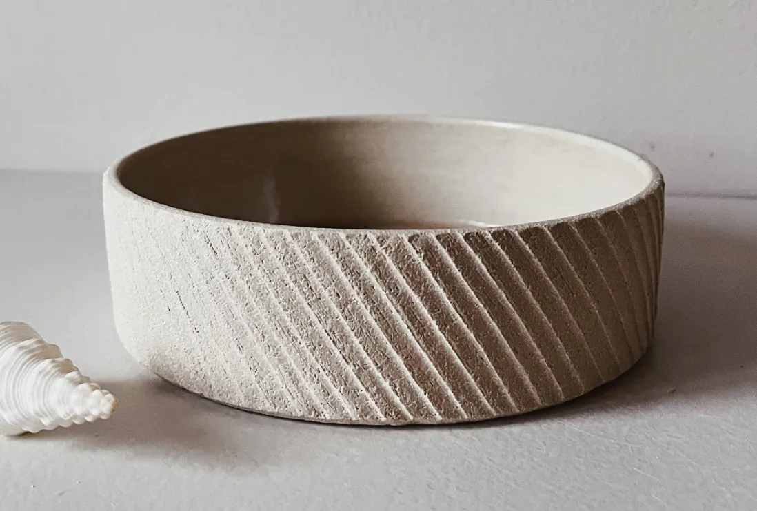 Crossed Carved Bowl - 6"