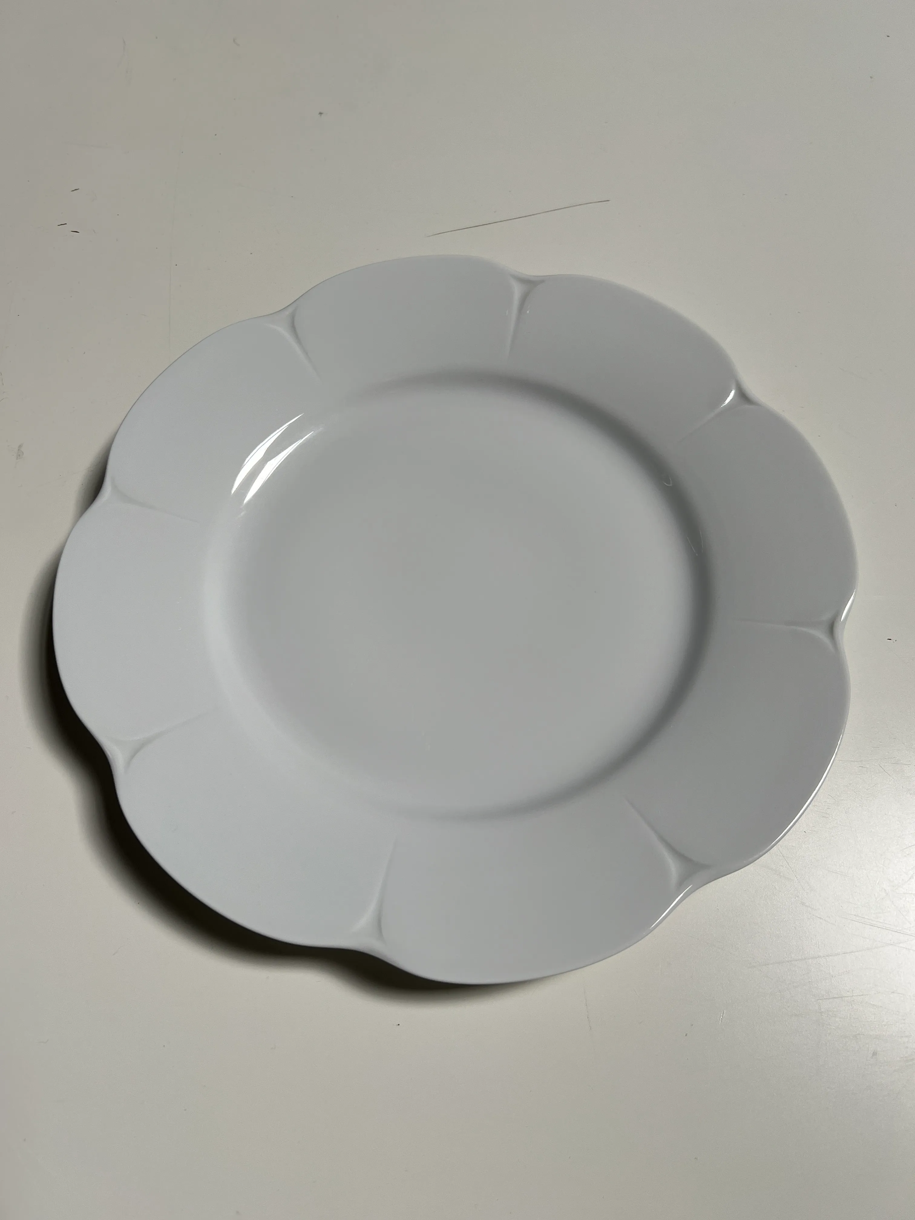 Royal Limoges Scalloped Border Plate