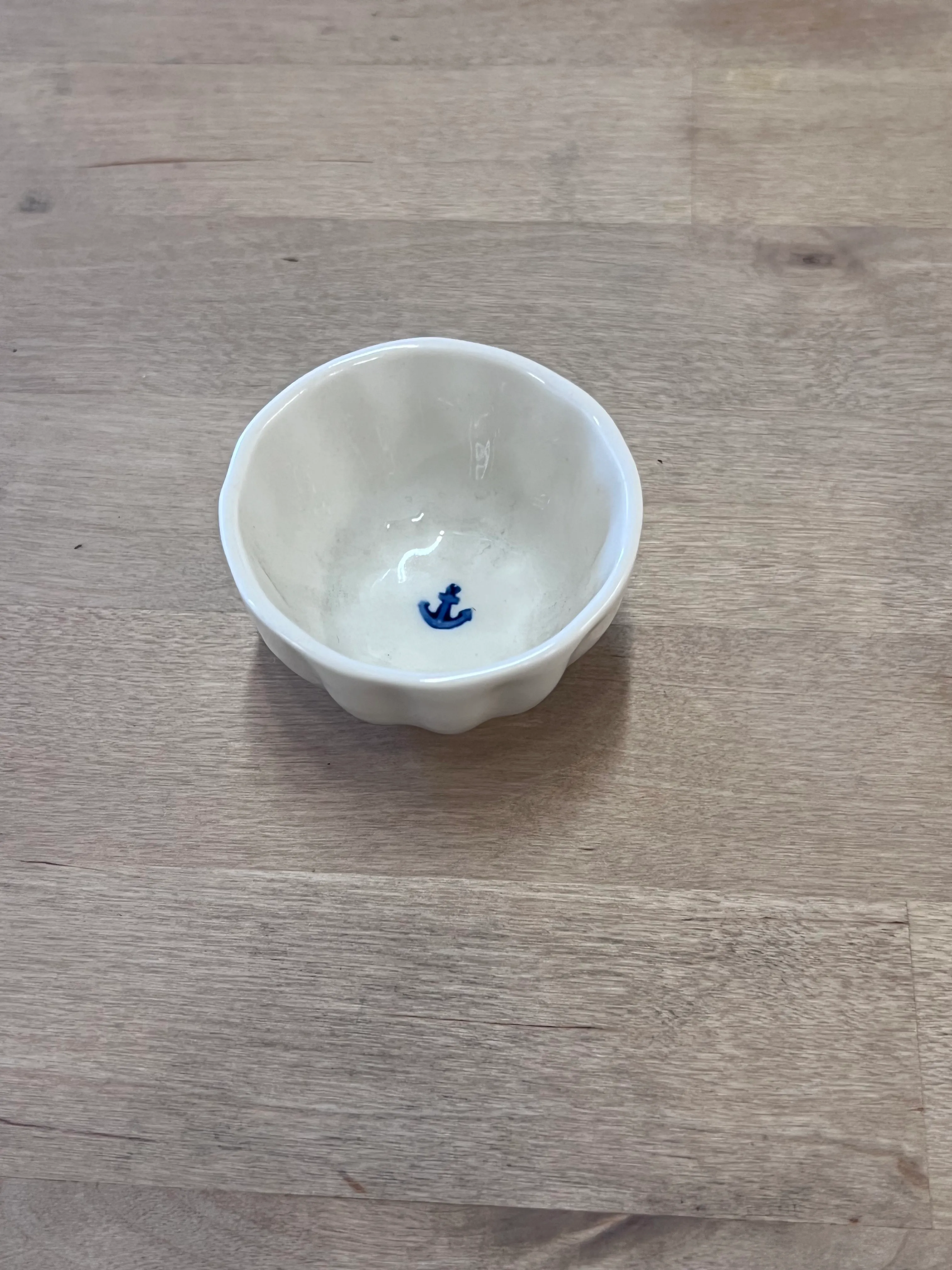Off white glossy salt dish small bowl w/ anchor