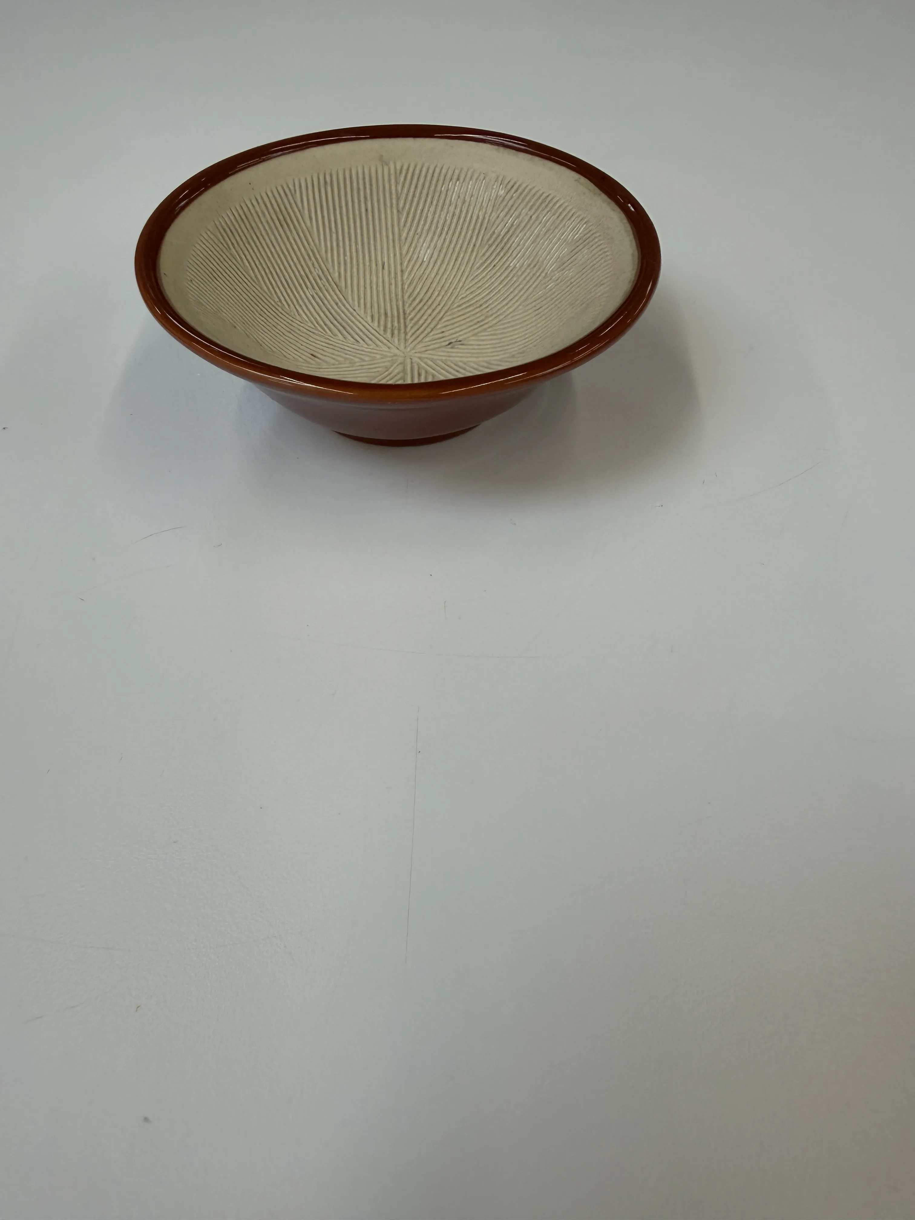 Brown Side Bowl w/ Etched Interior
