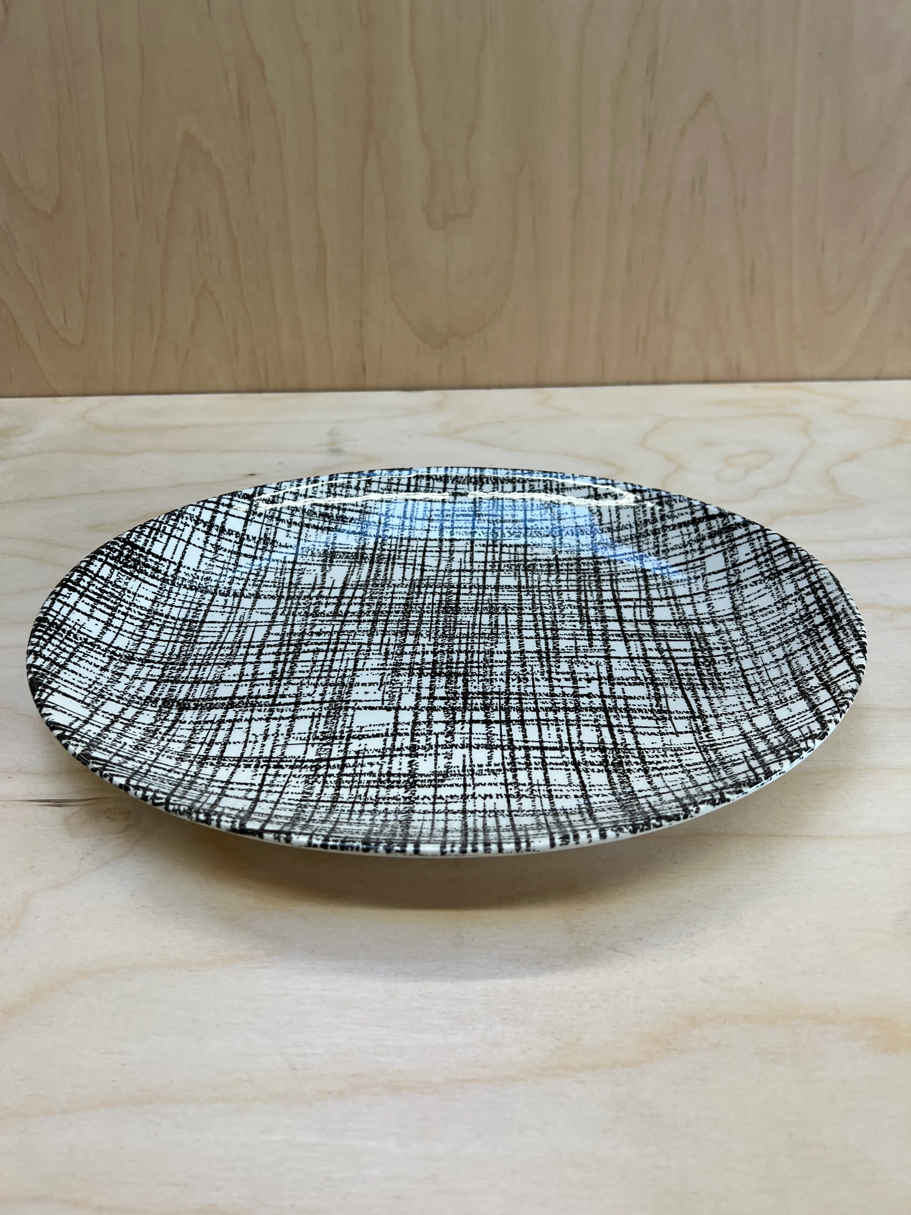 Platter with Black/White Crosshatch Pattern