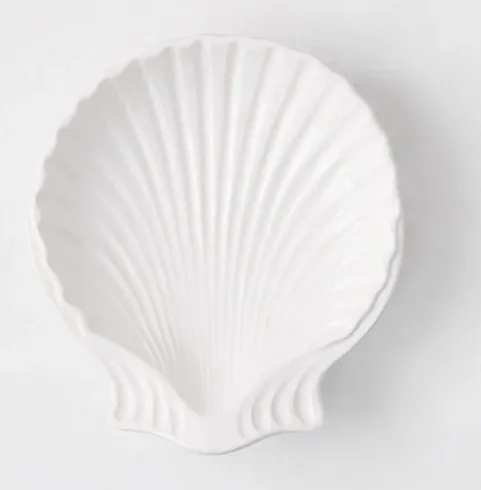 White Shell Shaped Plate