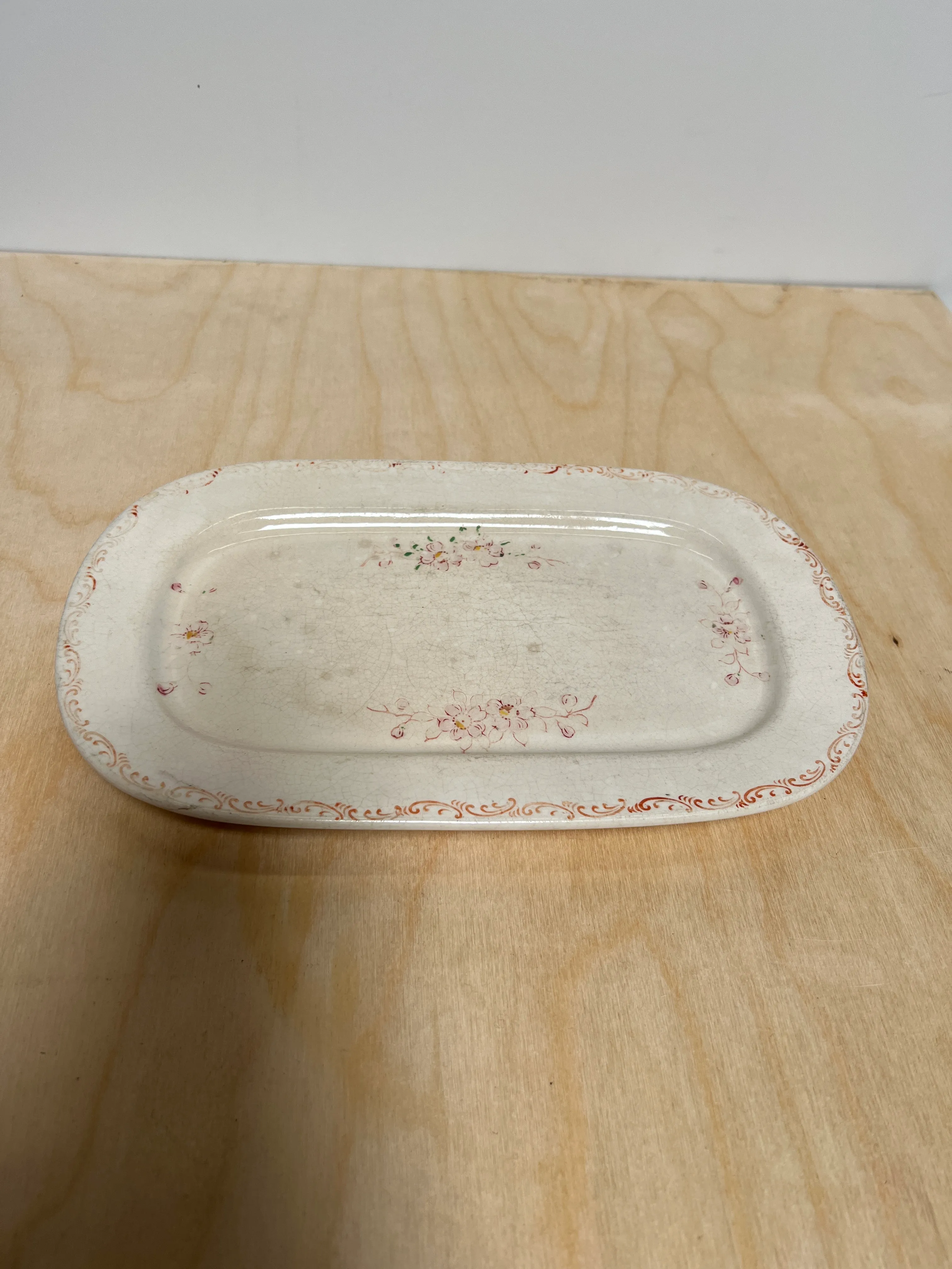 Vintage Platter Cream Light Red Edge