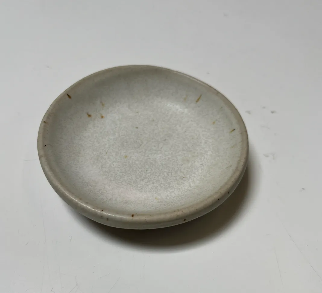 LA Clay Bowl Off White Speckled Low