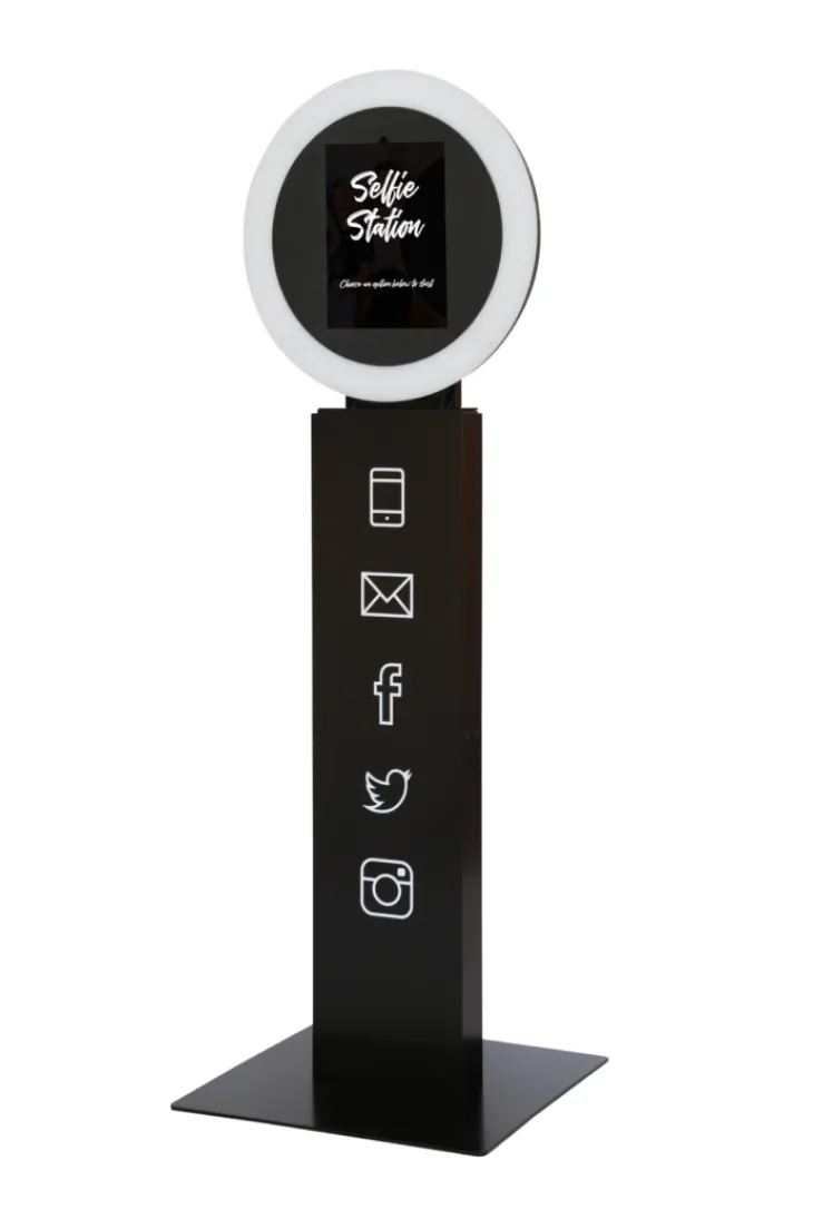 Selfie Station Photo Booth