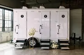No Hook-Up Experience – Luxury Restroom Trailer