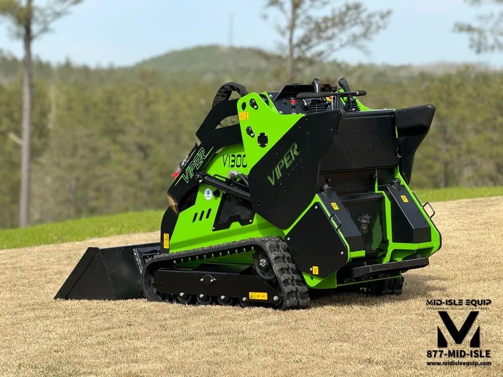 Viper V1300X Mini Skid Loader