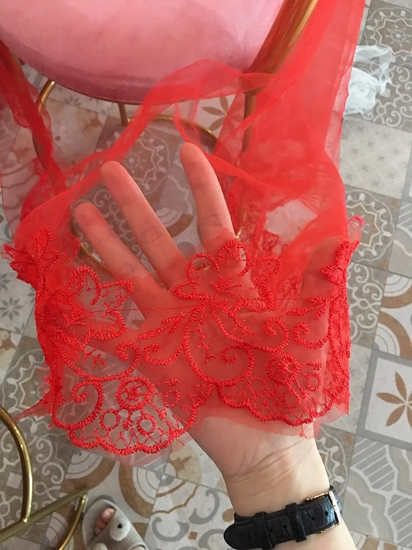 S05AAT 0336 - Round lace veil