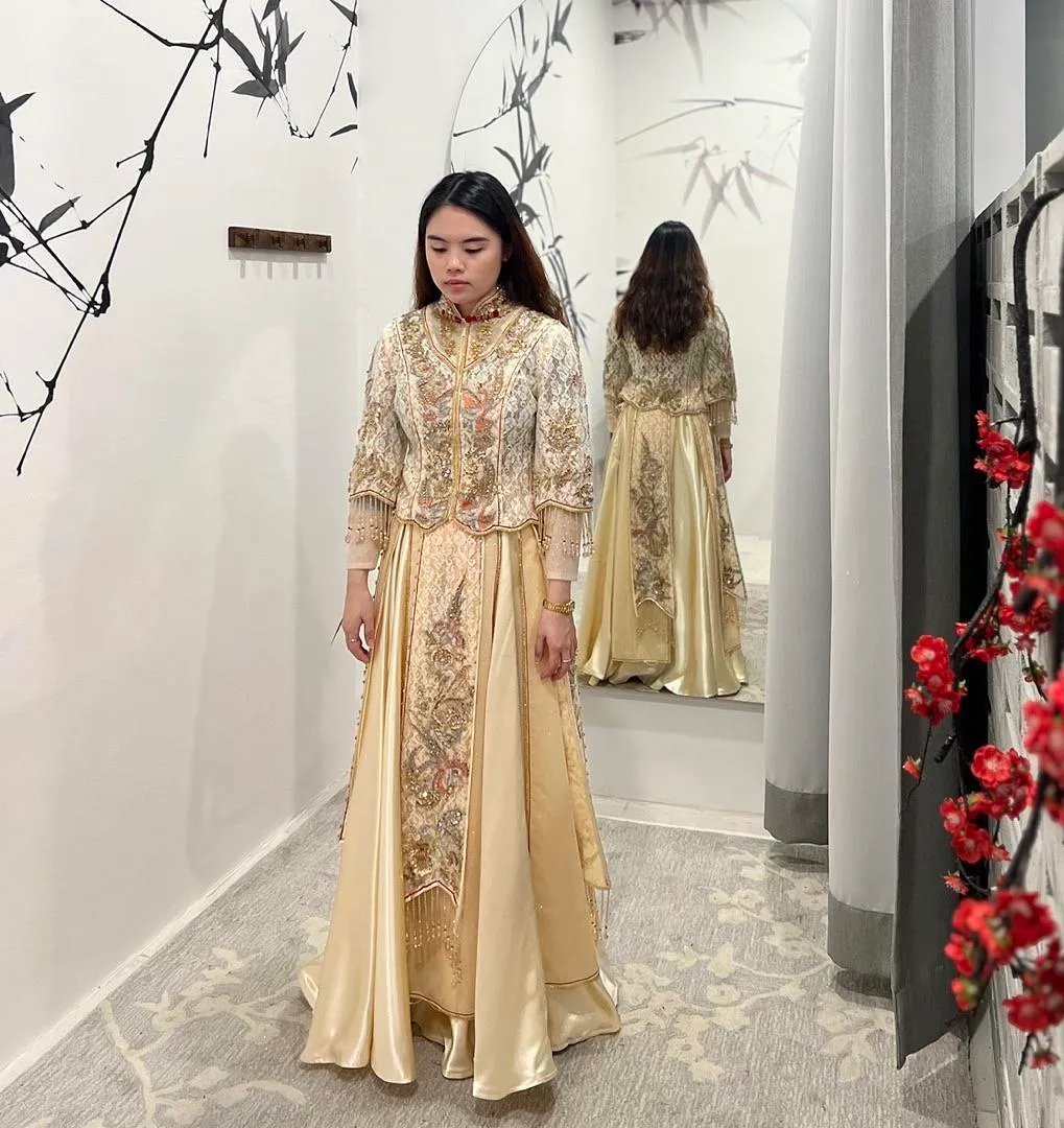 S05AAT 1032 - female kuaMK champagne tangling Size: M