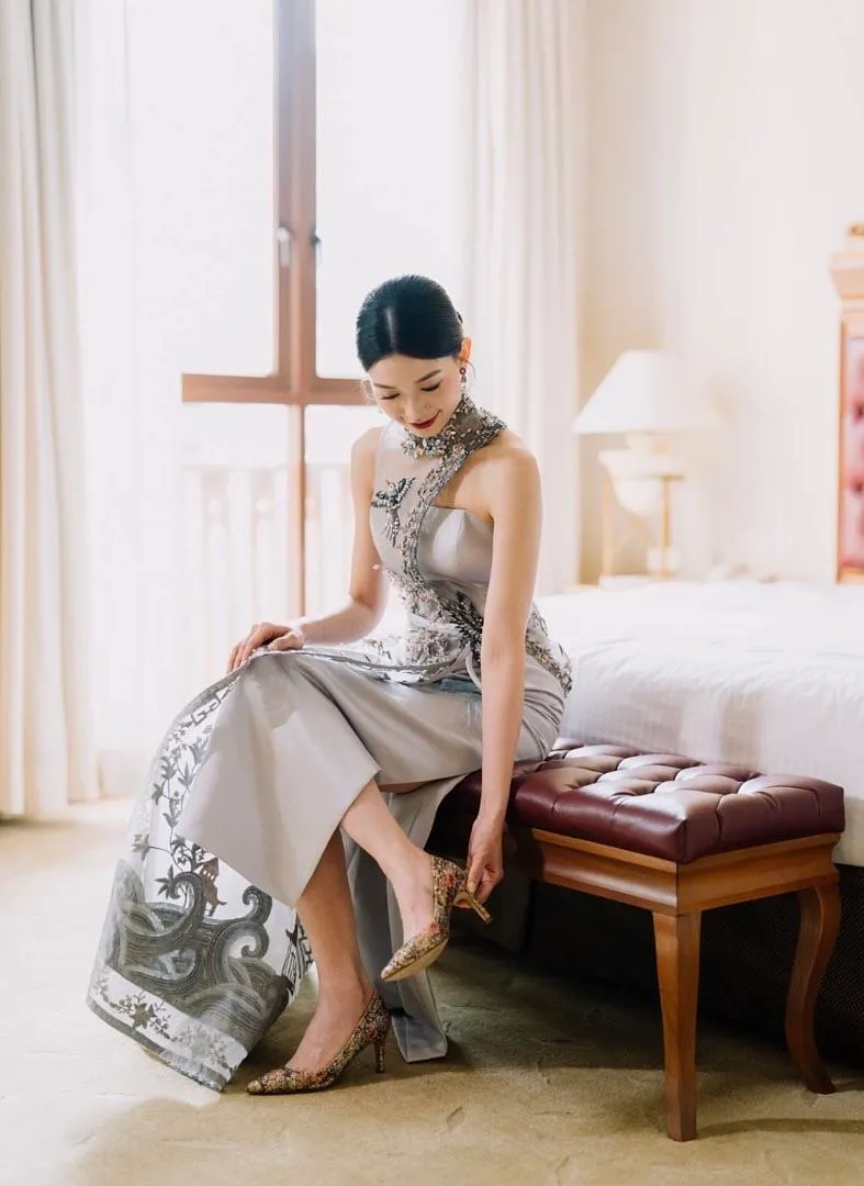 S05AAT 0902 -  indonesia sangjit cheongsam Darlynn silver