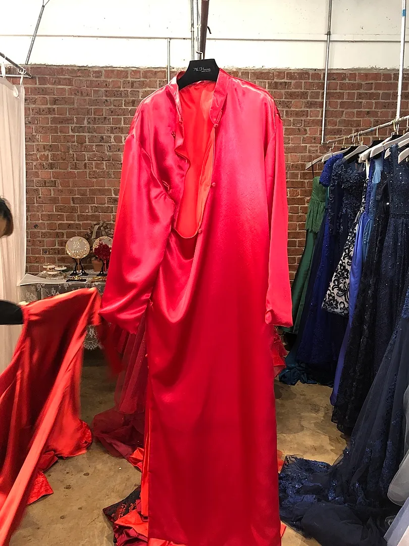 S05AAT 0196 - male inner kua full plain maroon