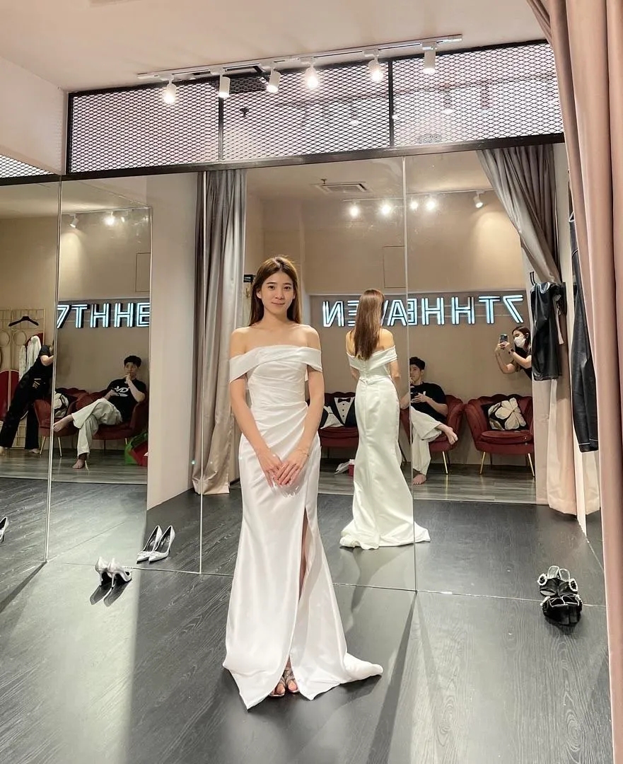 S05AAT 1152 - Shirley peh style new off shoudler satin mermaid with slit Lavyn