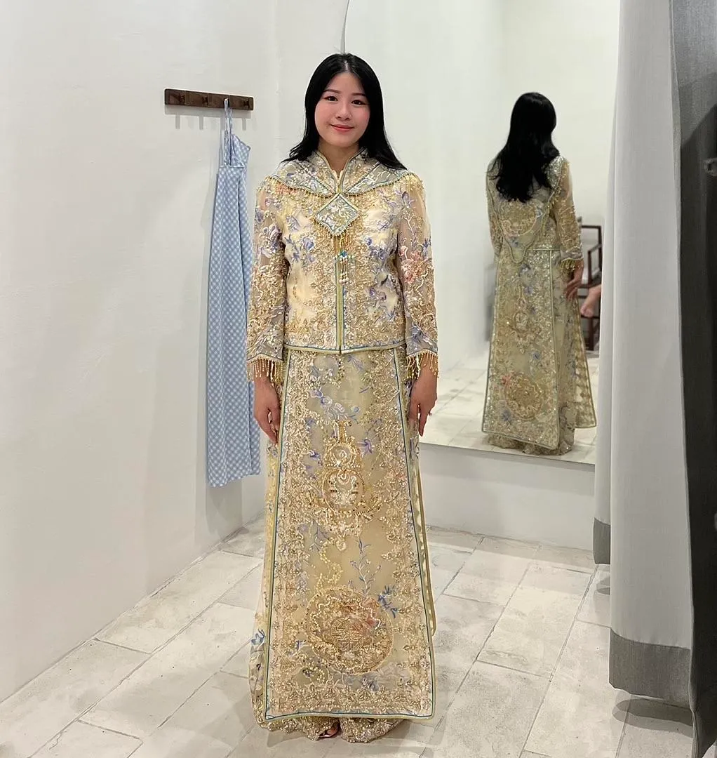 S05AAT 1079 - female kua MK pastel blue flower champagne Size: S