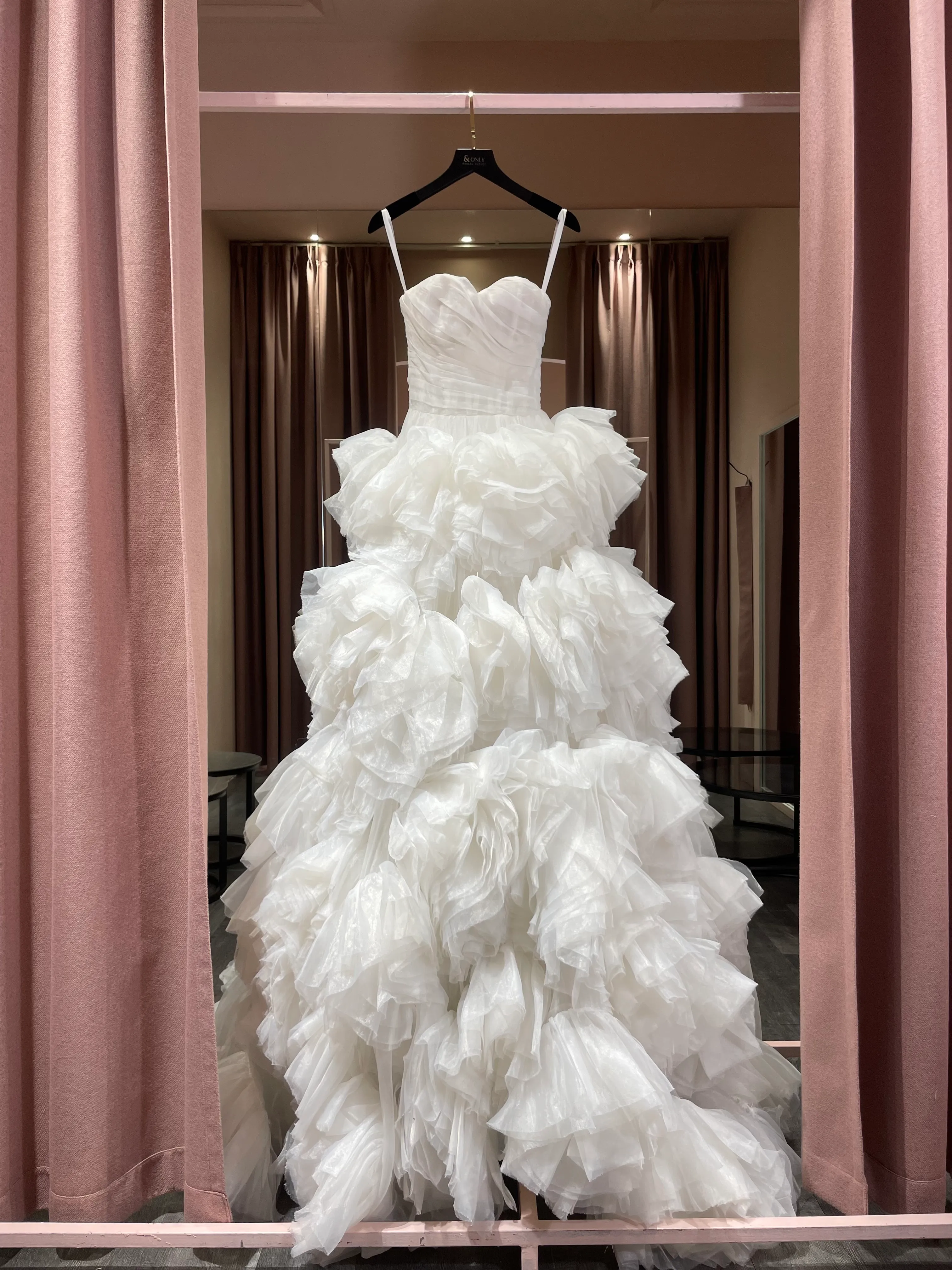 S05AAT 1052 Organza cabbage Ruffles Ball Gown