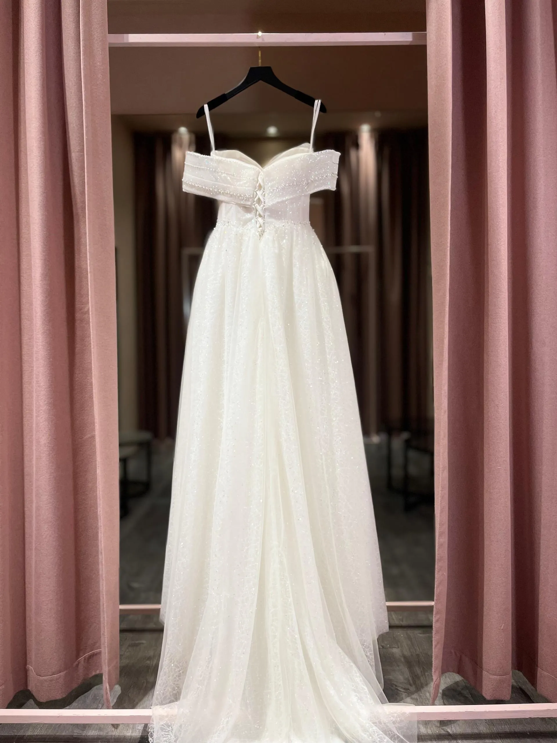 S05AAT 1461 Serena Blink A line