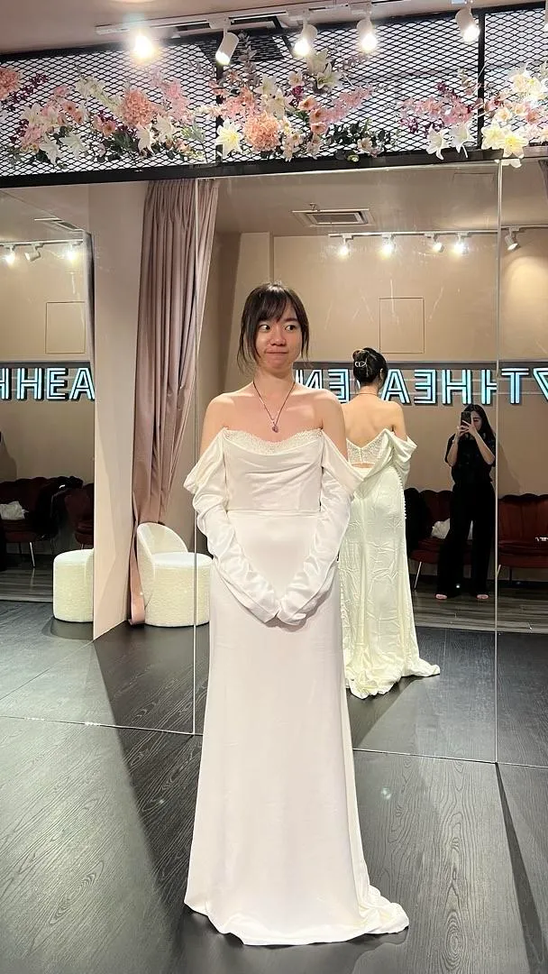 S05AAT 1358 Satin pearl off shoulder long sleeve side zip