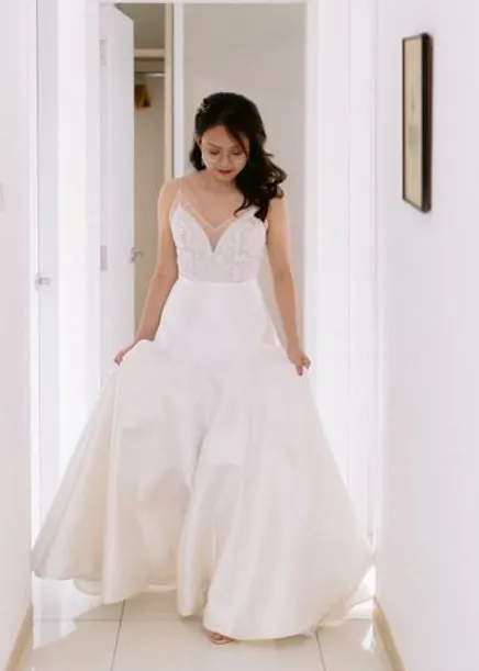 0458 - UK A line satin